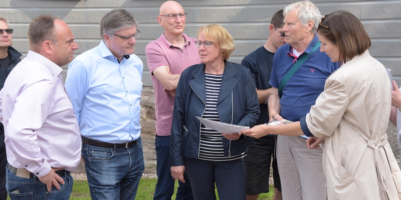 Ministerin Otte-Kinast besucht Merxhausen