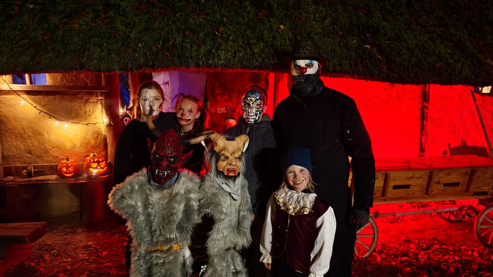 Wenn der Nebel flüstert: 300 Halloween-Fans erleben schaurig schönes Fest in Bokenrode