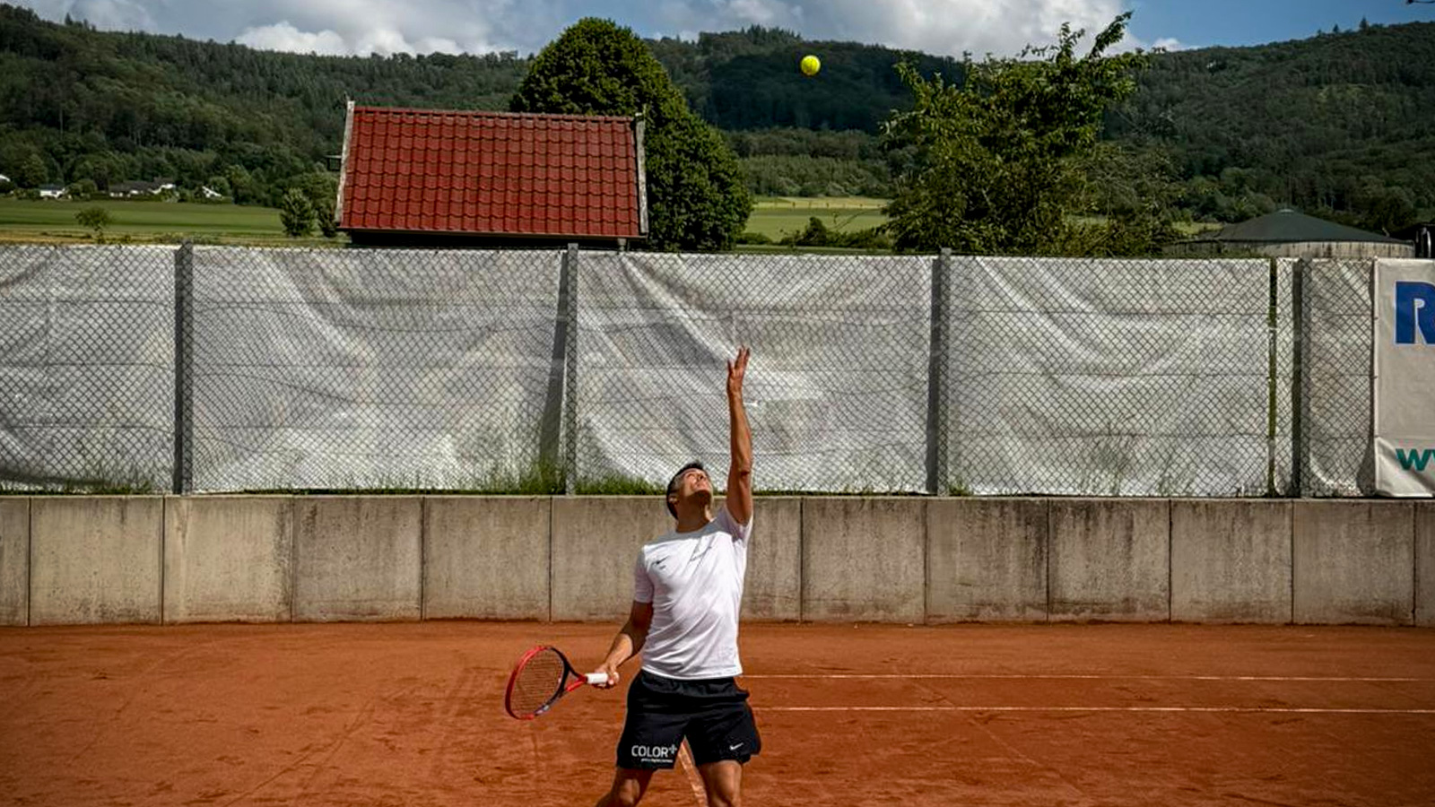 TC Stadtoldendorf gewinnt beim TC Bodenwerder mit 5:1 und festigt Spitzenposition in der Tabelle