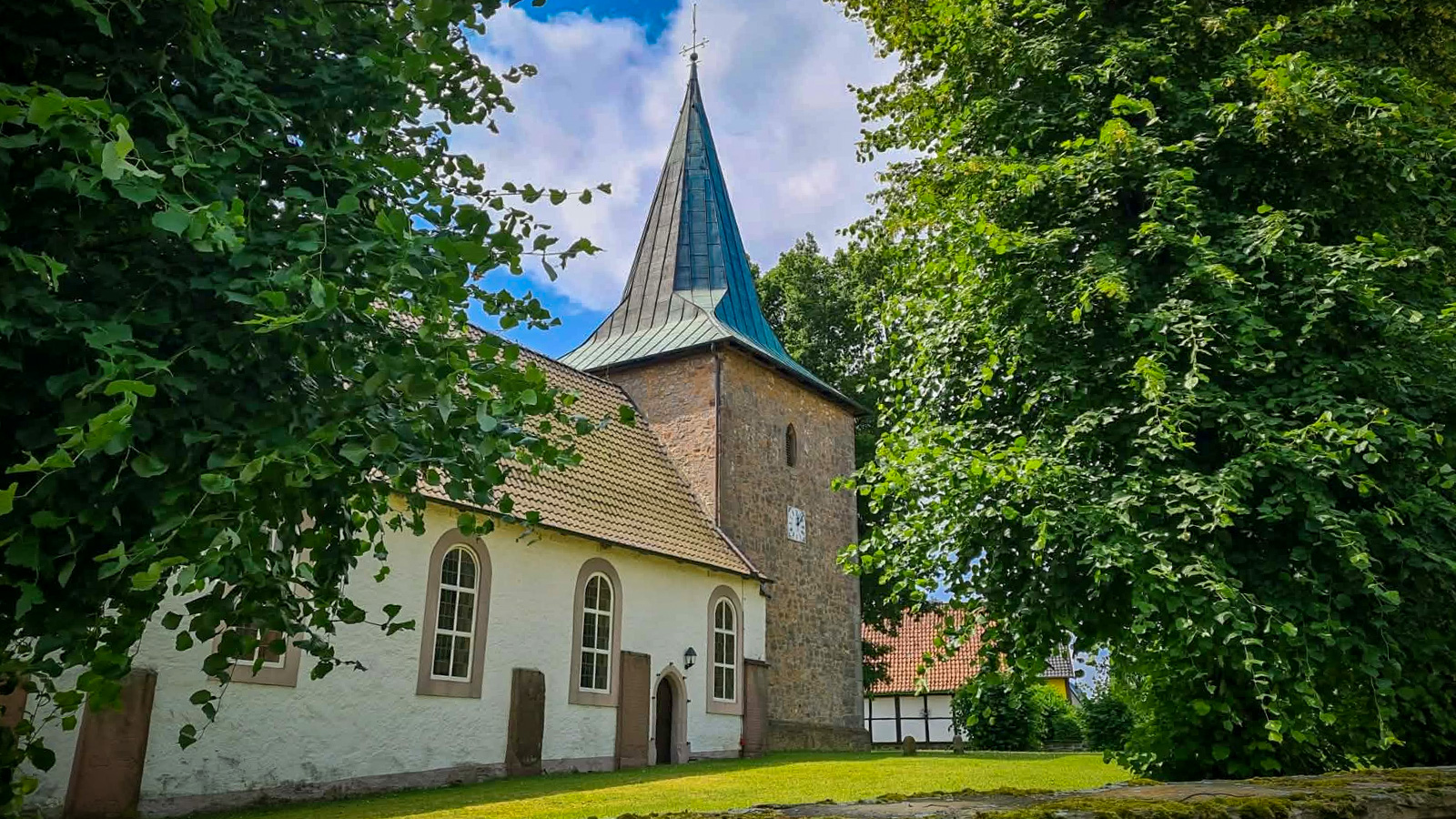 490 Jahre Pauluskirche Neersen: Festwochenende mit Konzerten und Aktionen für alle Generationen
