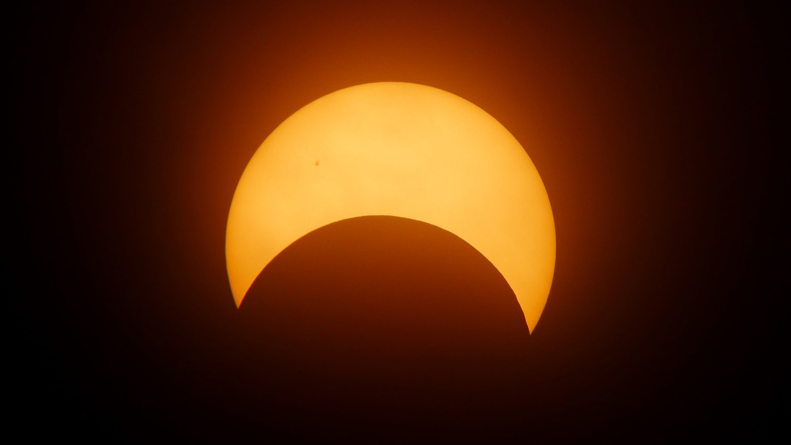 Partielle Sonnenfinsternis im Landkreis Holzminden: Das gilt beim es Beobachten des Himmelspektakel zu Beachten 