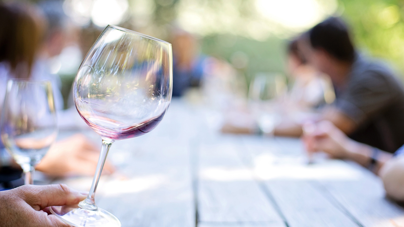 Förderverein der Feuerwehr Dögerode lädt zum 28. Weinfest mit Pfälzer Weinen und Spezialitäten