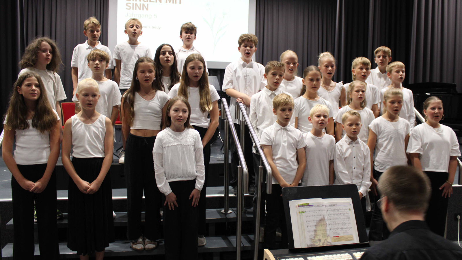 Standing Ovations für junge Talente: Sommerkonzert zeigt lebendige Schulkultur am Gymnasium