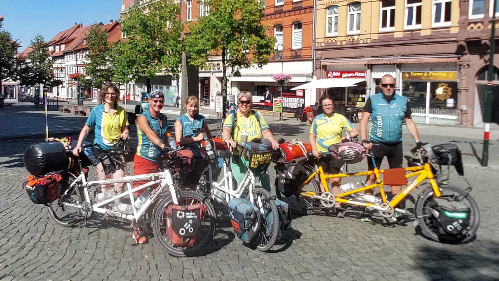 MUT-TOUR führt Gespräche auf dem Northeimer Markt und stärkt Bewusstsein für psychische Gesundheit