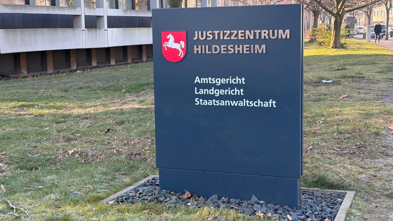 Geständnis zur Brandserie von Hellental: Angeklagter räumt vier Taten ein